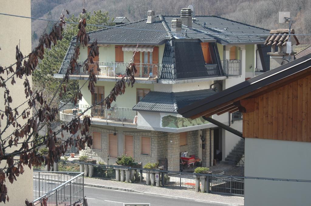 Goccia Di Resina #Sharingorobie Apartment Serina  Exterior photo