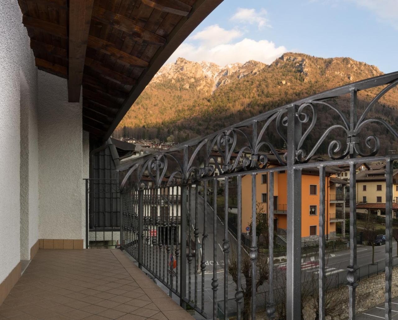 Goccia Di Resina #Sharingorobie Apartment Serina  Exterior photo